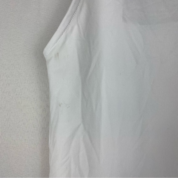 NWT Pretty Little Thing Space Jam Printed Racer Bodysuit - Picture 9 of 10